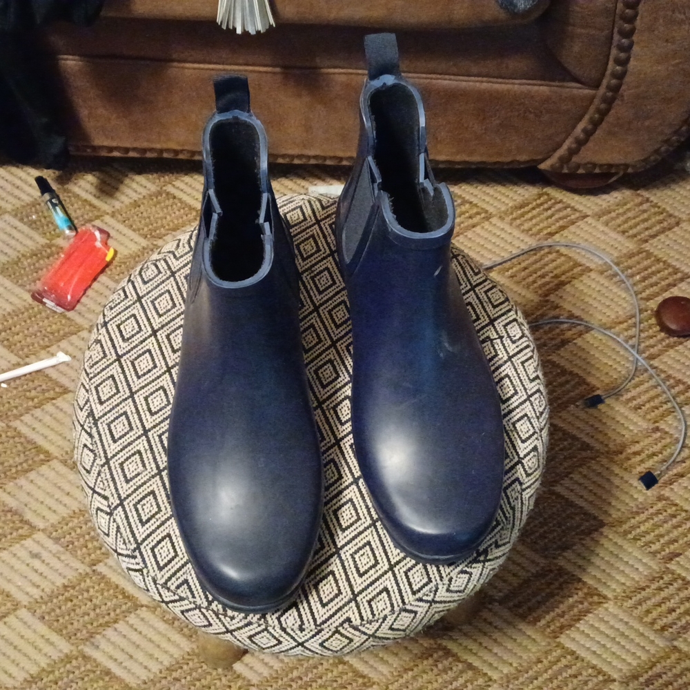 Rain boots